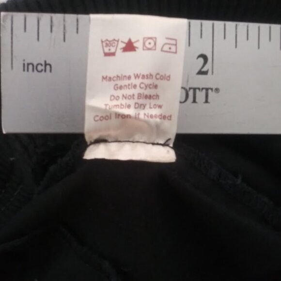 Aventura women's size 8 black and white cargo pants - Picture 14 of 14